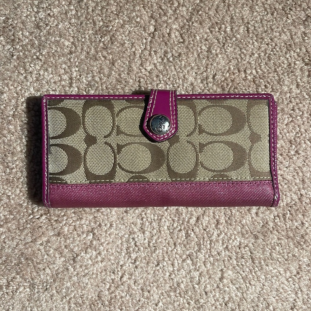 Small coach wallet